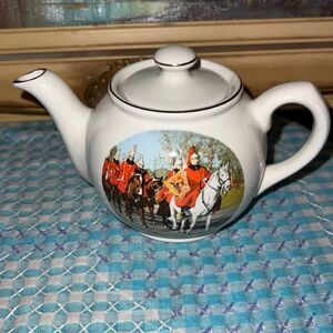Sadler of England Tea Pot
